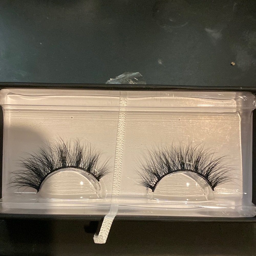 Lily lashes 3D mink lash. Paris